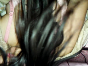 照片样子有点叛逆的技校眼镜妹和同居男友自拍脱了衣服奶真大